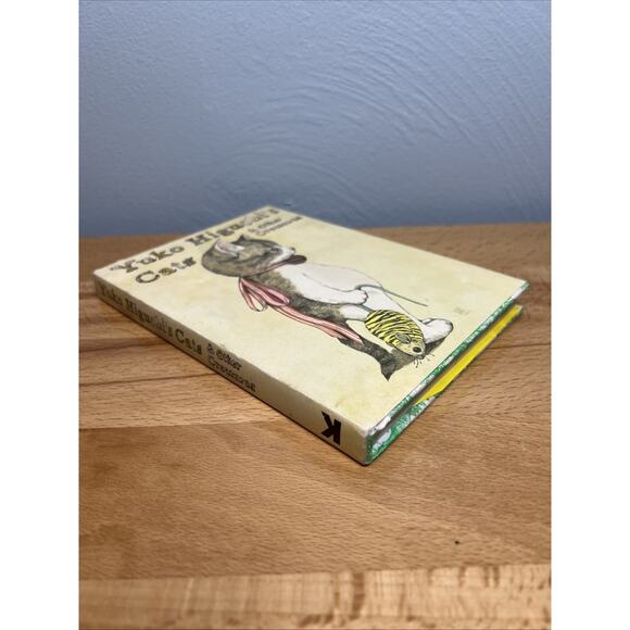 CATS & OTHER CREATURES By Yuko Higuchi Hardcover Book Artwork Color Sketches - Picture 2 of 16